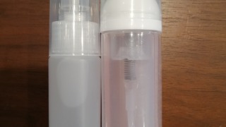 泡で出てくる携帯用泡ポンプと消毒用アルコール液対応ポンプボトル